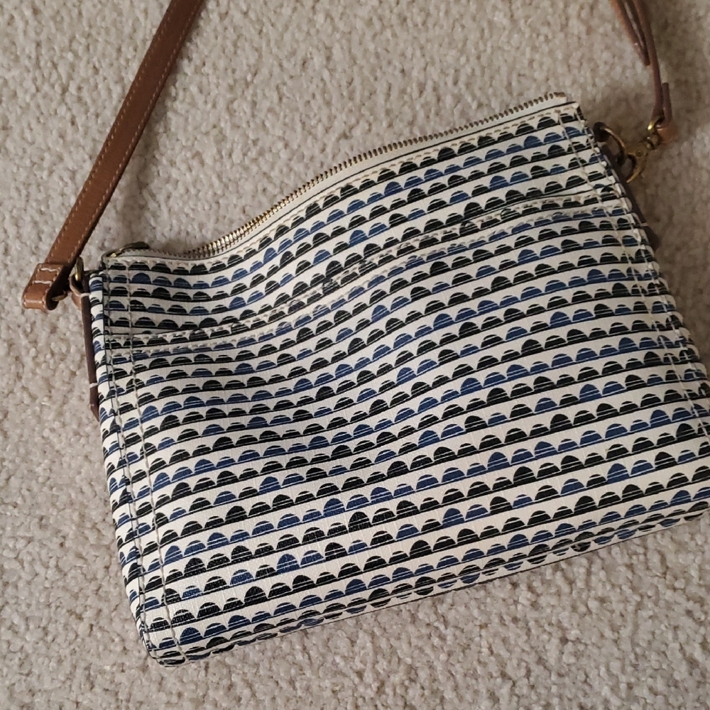 Fossil Navy and Cream Crossbody Bag - Picture 2 of 5